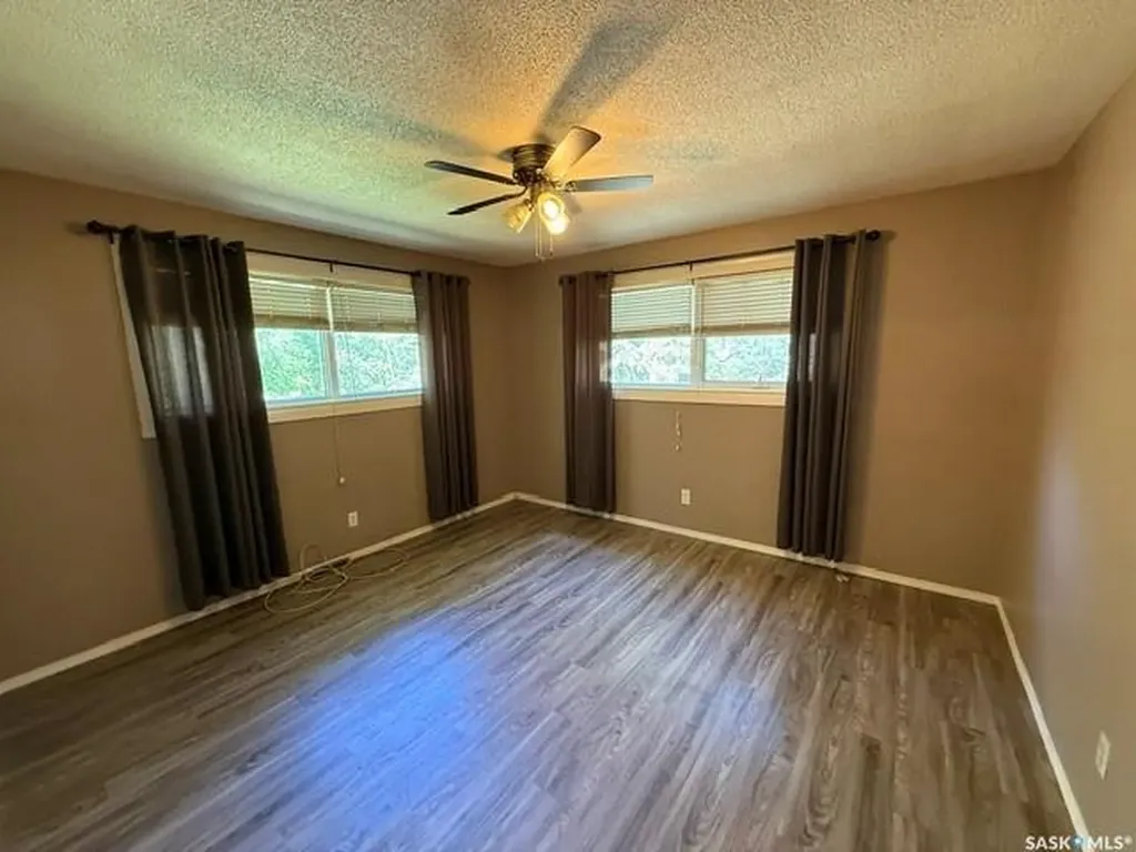 245 Queen Elizabeth Boulevard Kamsack SK S0A 1S0