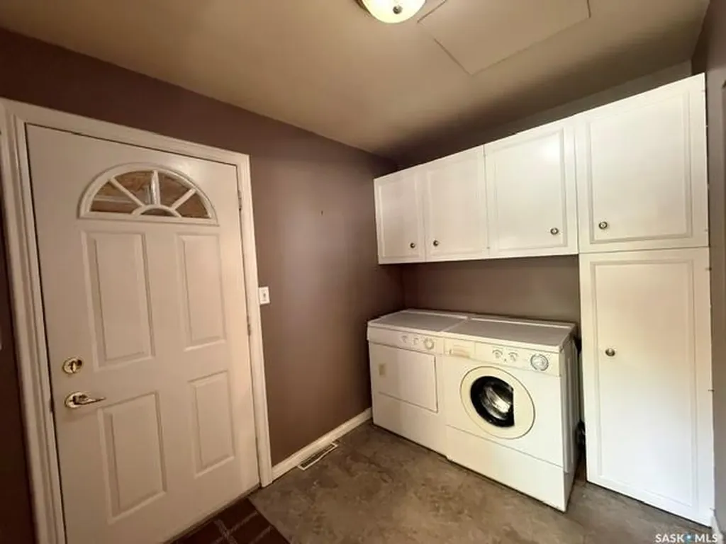 245 Queen Elizabeth Boulevard Kamsack SK S0A 1S0