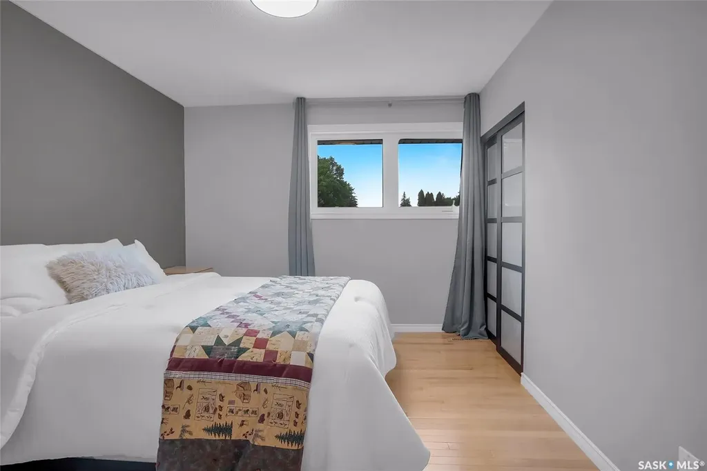 77 Potter Crescent Saskatoon SK S7H 3L2
