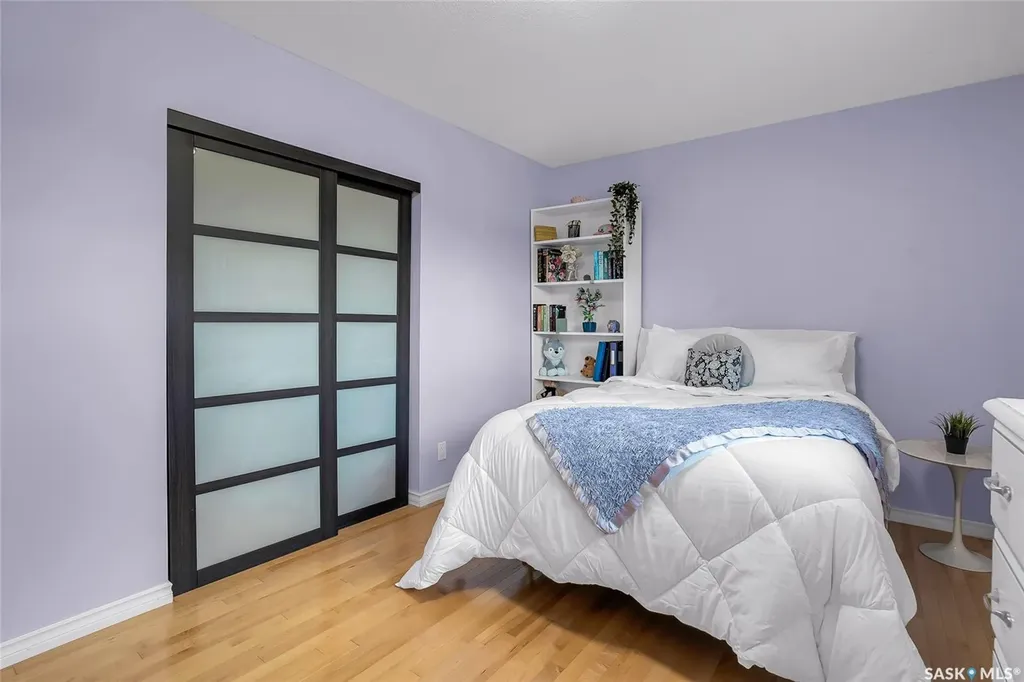 77 Potter Crescent Saskatoon SK S7H 3L2