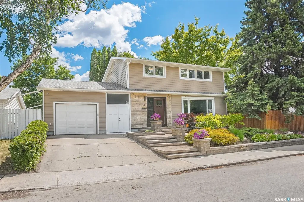 77 Potter Crescent Saskatoon SK S7H 3L2