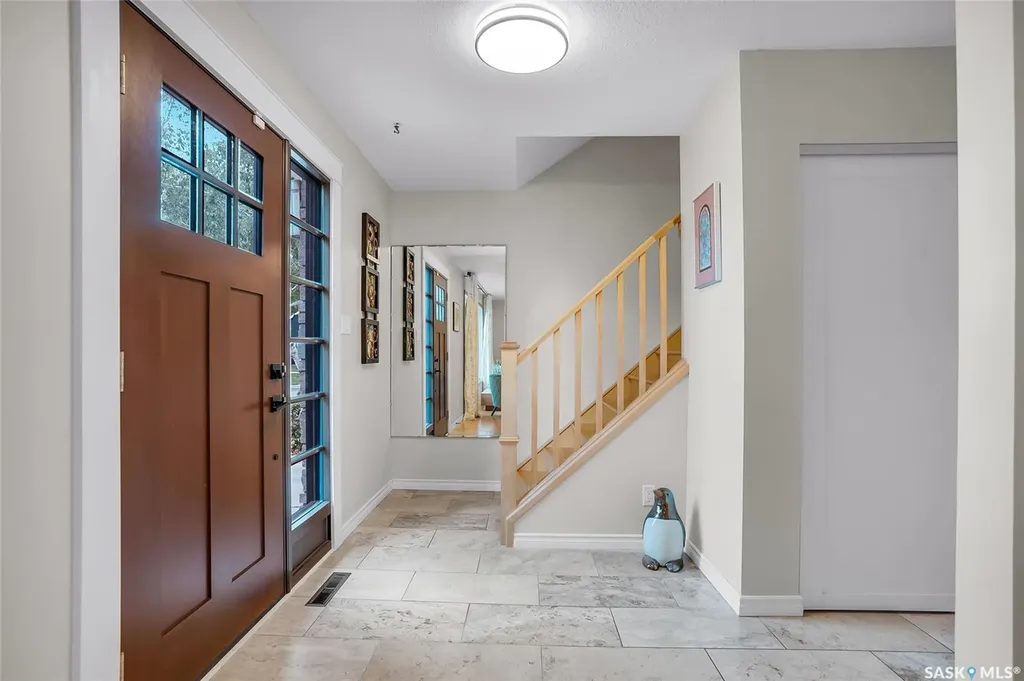 77 Potter Crescent Saskatoon SK S7H 3L2