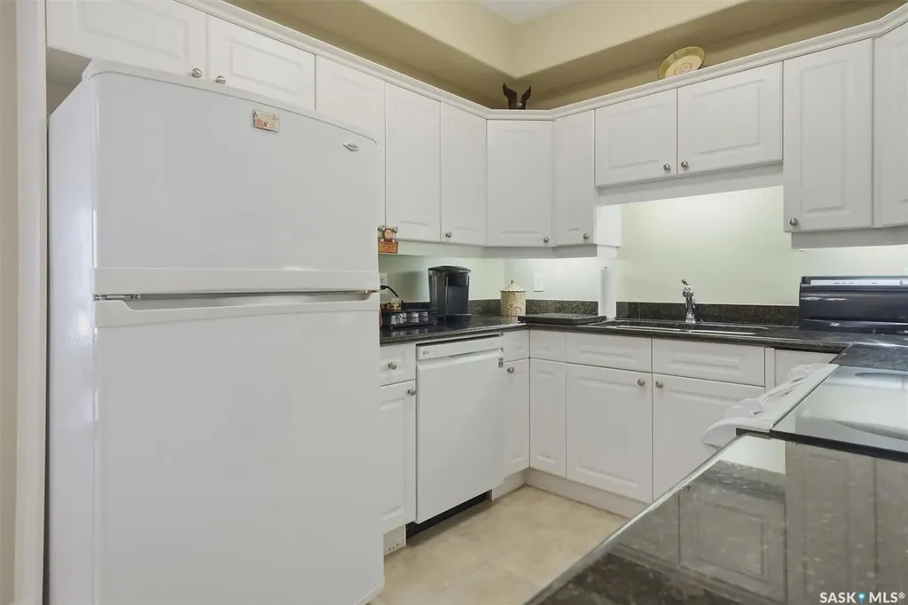106 Armistice Way Saskatoon SK S7J 2H4