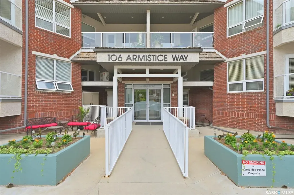 106 Armistice Way Saskatoon SK S7J 2H4