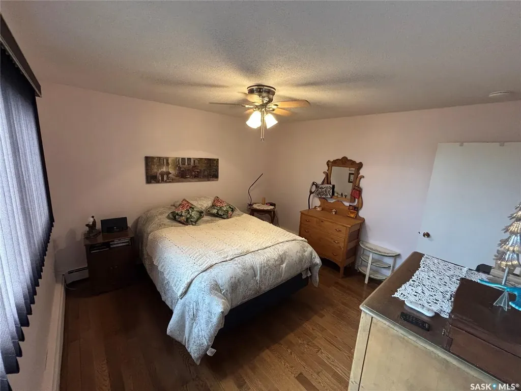 26 Shaw Street Regina SK S4R 3M4