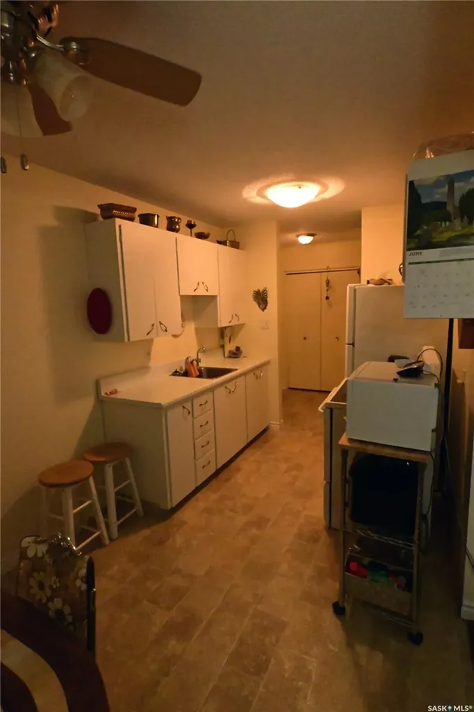26 Shaw Street Regina SK S4R 3M4