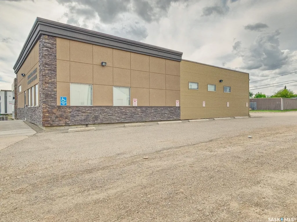 111 1st Avenue W Rosetown SK S0L 2V0