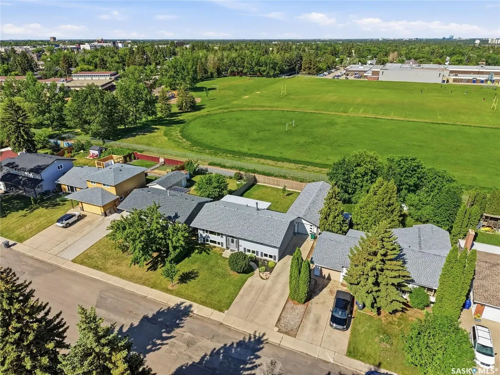 154 Mount Allison Crescent Saskatoon SK S7H 4A5