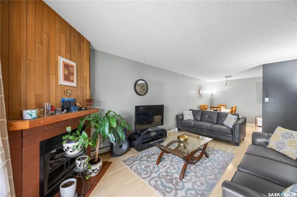 310 Stillwater Drive Saskatoon SK S7J 4H7