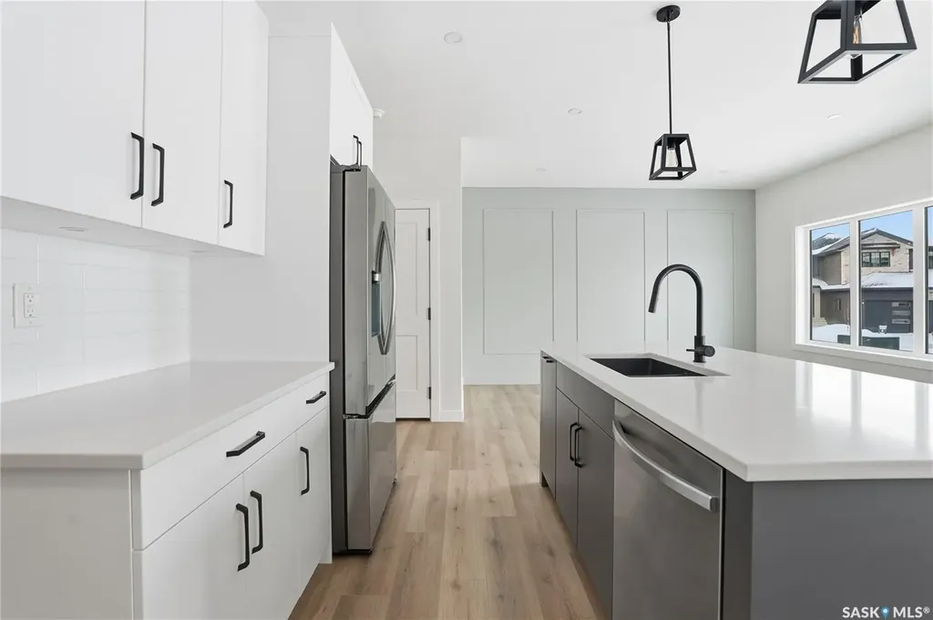 211 Sharma Lane Saskatoon SK S7W 1K7
