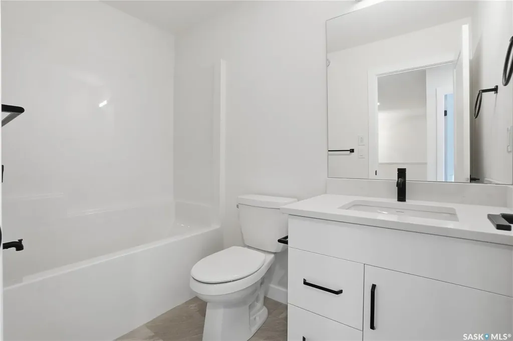 211 Sharma Lane Saskatoon SK S7W 1K7