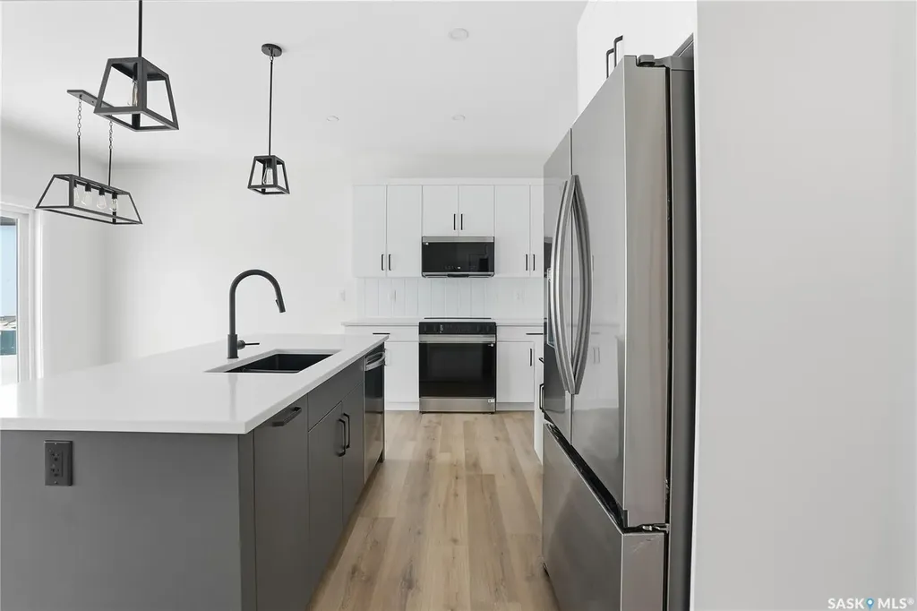 211 Sharma Lane Saskatoon SK S7W 1K7
