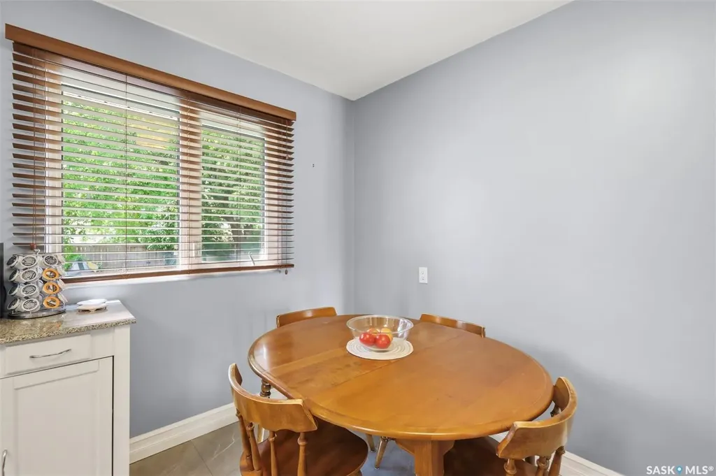 2510 Lansdowne Avenue Saskatoon SK S7J 1H4