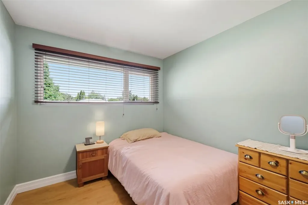 2510 Lansdowne Avenue Saskatoon SK S7J 1H4