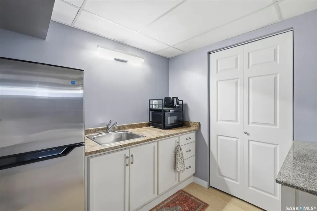 2510 Lansdowne Avenue Saskatoon SK S7J 1H4