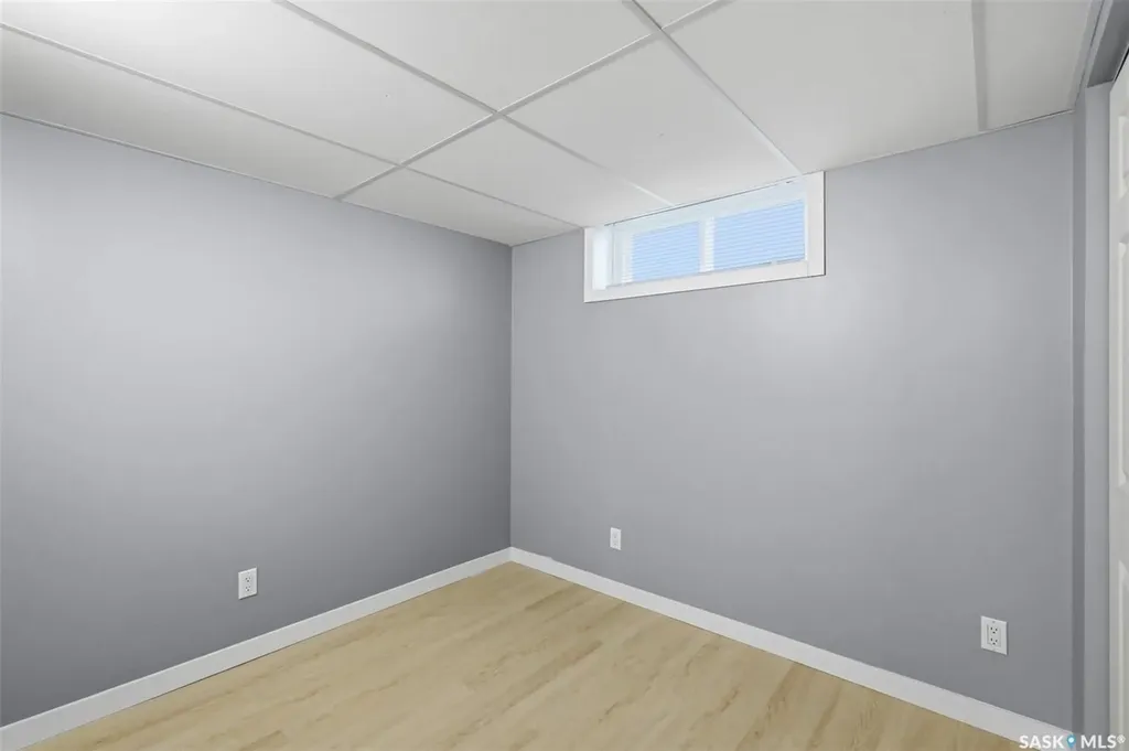 2510 Lansdowne Avenue Saskatoon SK S7J 1H4