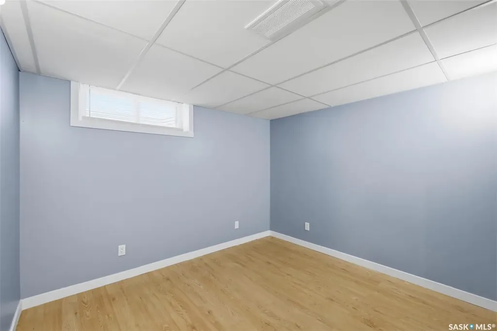 2510 Lansdowne Avenue Saskatoon SK S7J 1H4