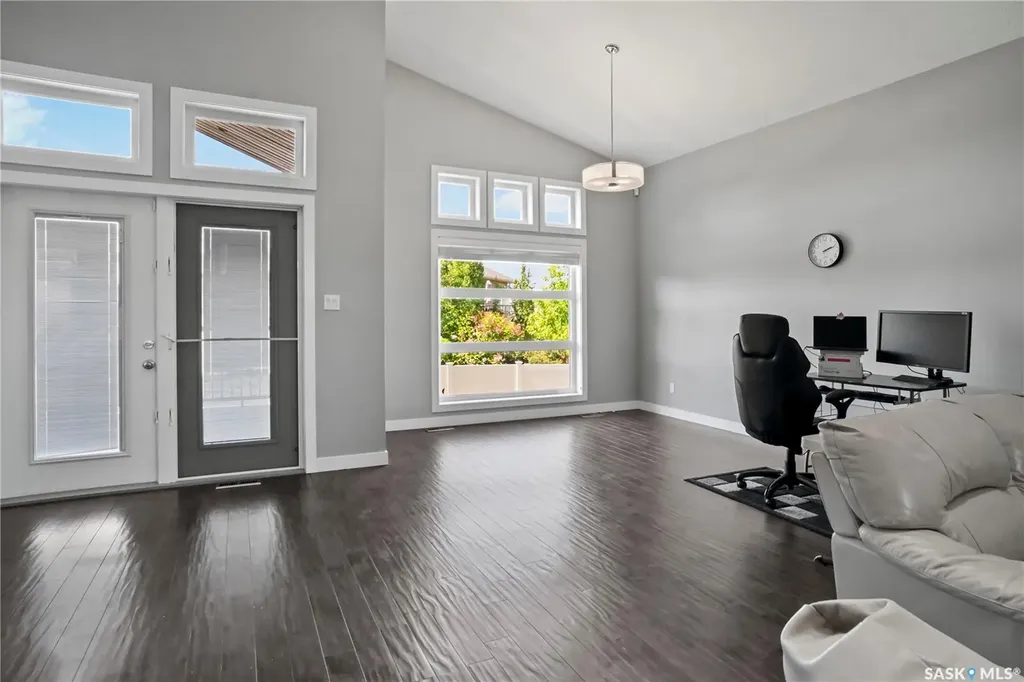 3821 Goldfinch Way Regina SK S4V 1S4