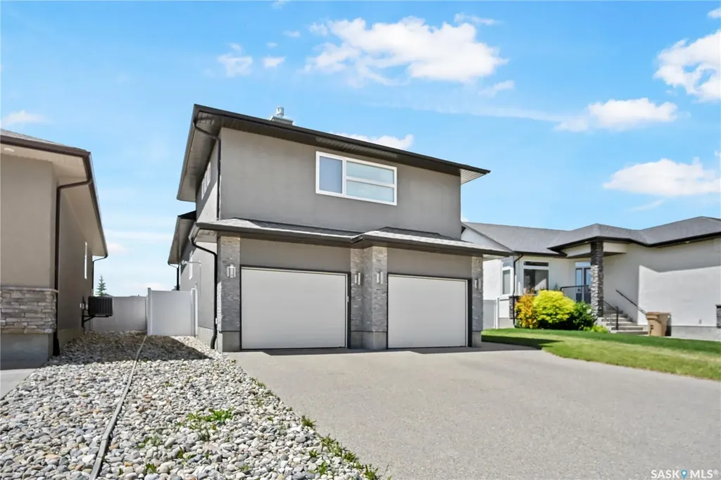 3821 Goldfinch Way Regina SK S4V 1S4