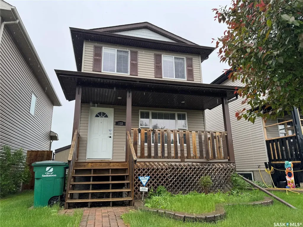 122 Keedwell Street Saskatoon SK S7W 1B4