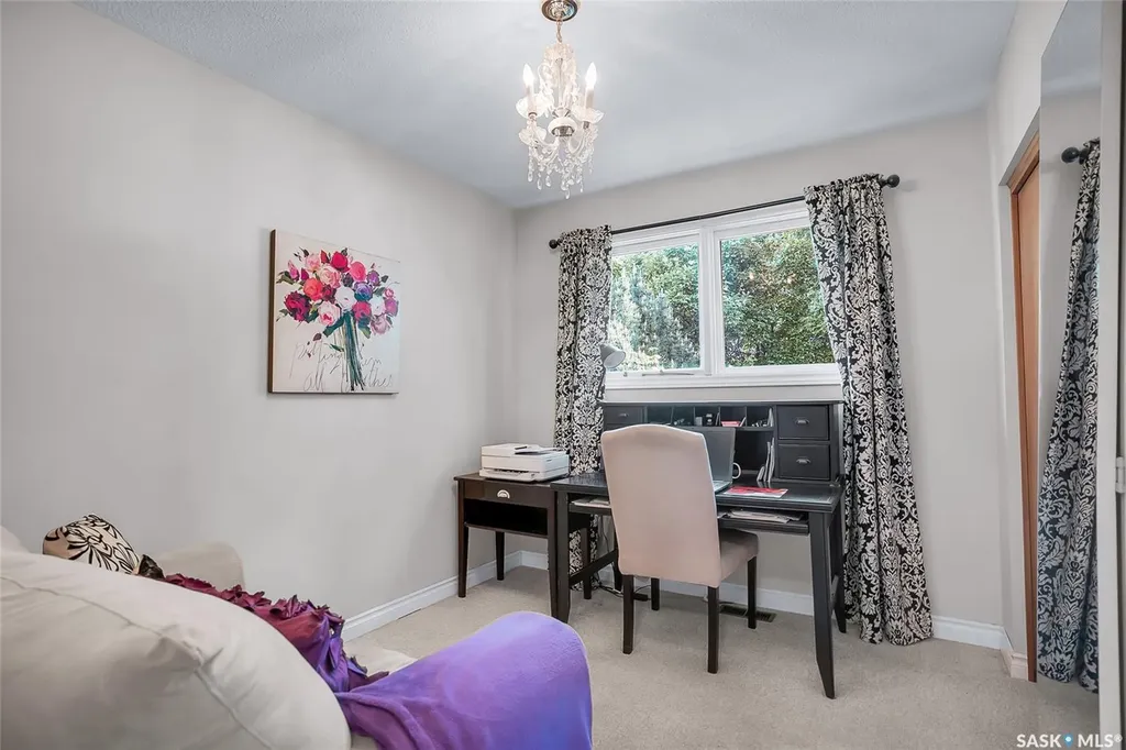 42 Neilson Crescent Saskatoon SK S4R 7R2