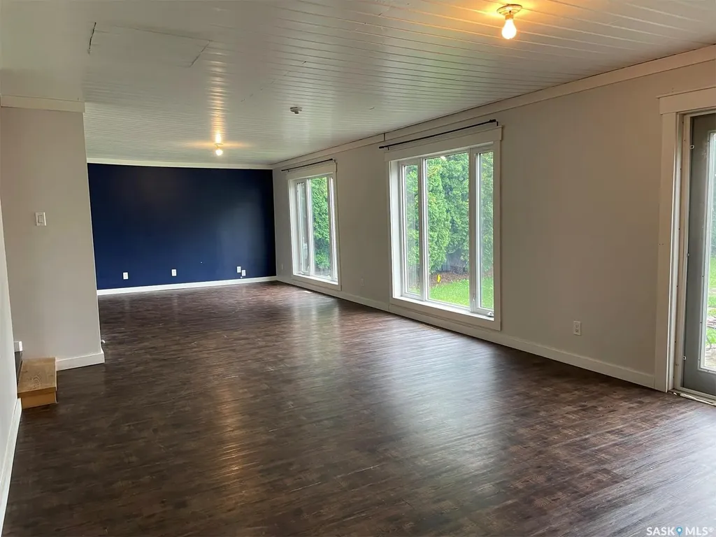 409 4th Street W Meadow Lake SK S9X 1Y4