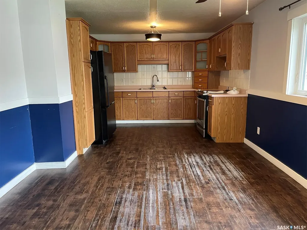 409 4th Street W Meadow Lake SK S9X 1Y4