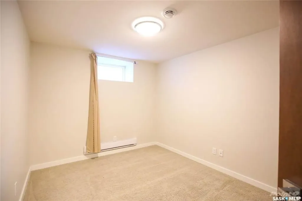 435 Pichler Crescent Saskatoon SK S7V 0H2