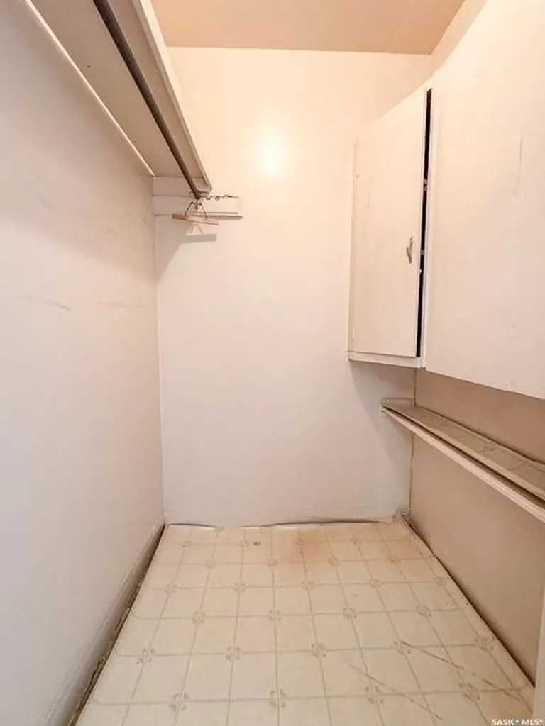 221 4th Avenue NE Swift Current SK S9H 2J4