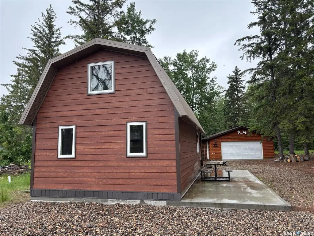 112 & 116 Bruce Place Turtle View SK S0M 1J0