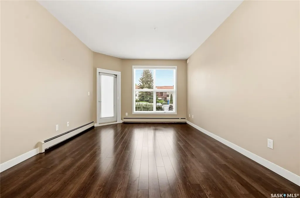 1035 Moss Avenue Saskatoon SK S7H 2E5