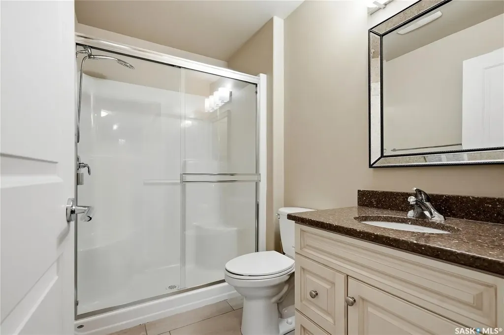 1035 Moss Avenue Saskatoon SK S7H 2E5