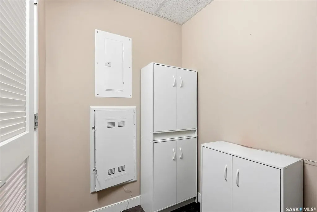1035 Moss Avenue Saskatoon SK S7H 2E5