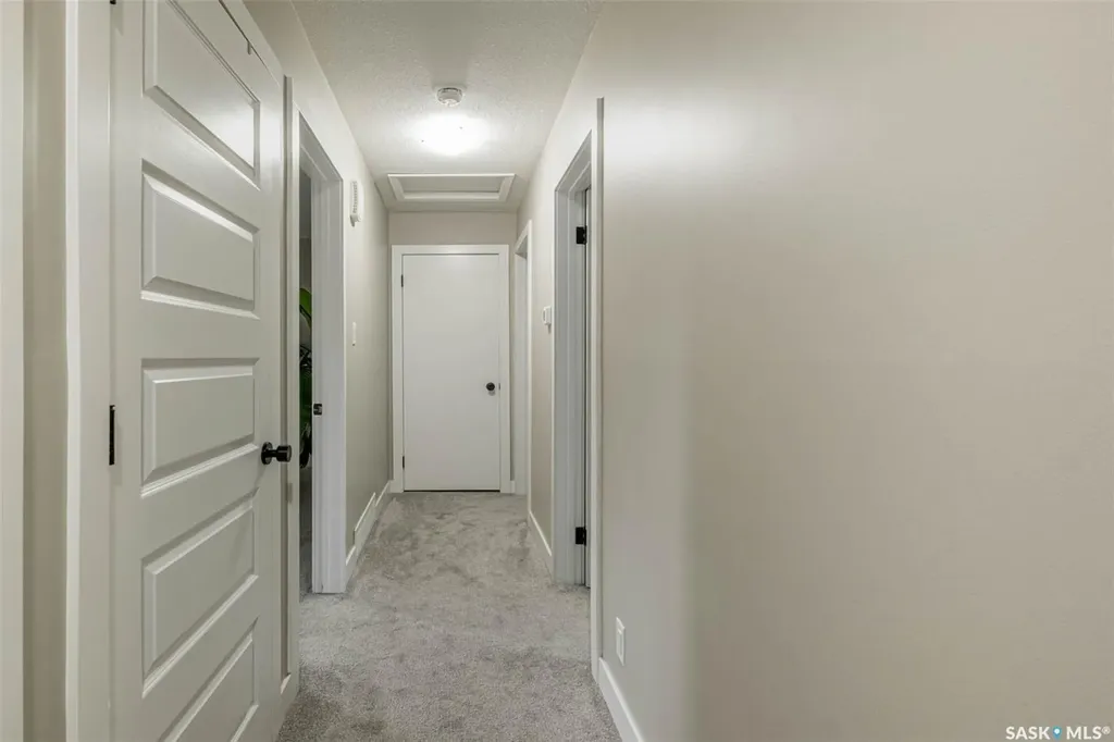 324 Lockwood Road Regina SK S4S 6E2
