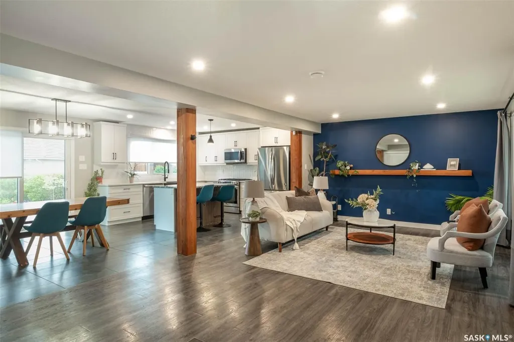324 Lockwood Road Regina SK S4S 6E2