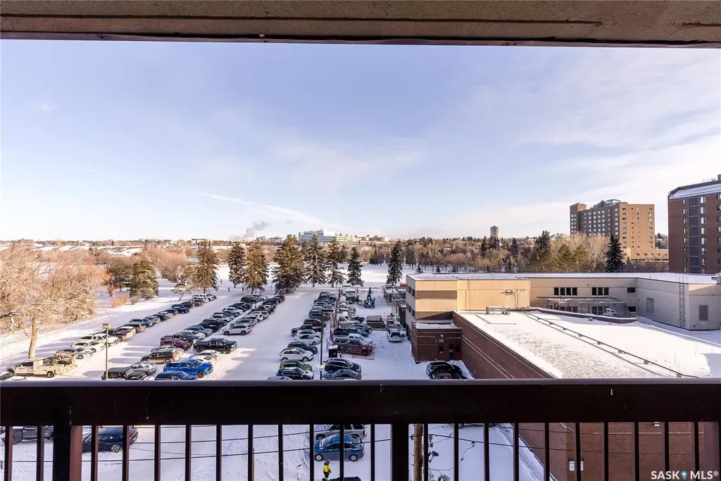 430 5th Avenue N Saskatoon SK S7K 6Z2