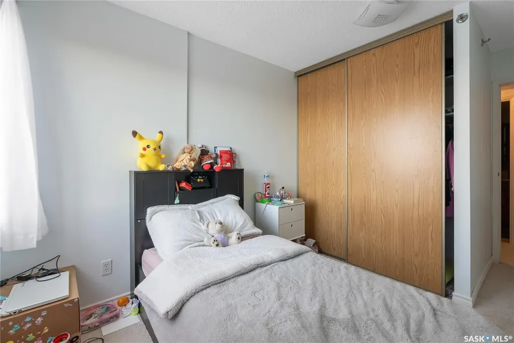 430 5th Avenue N Saskatoon SK S7K 6Z2