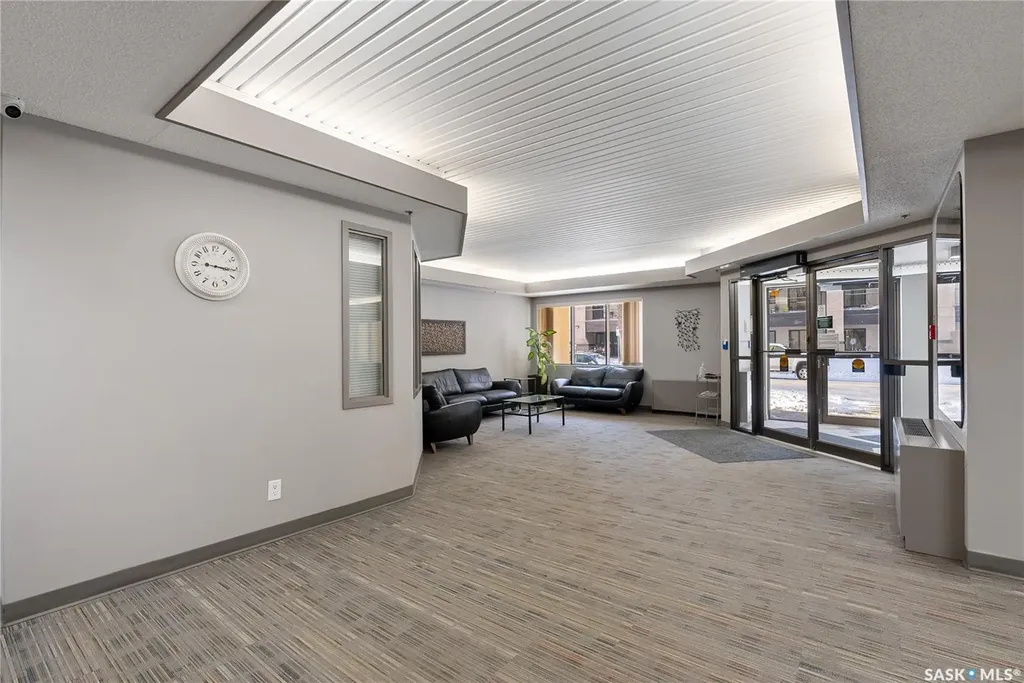 430 5th Avenue N Saskatoon SK S7K 6Z2