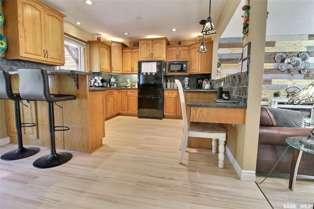10 Pereverzoff Place Prince Albert SK S6X 1A5
