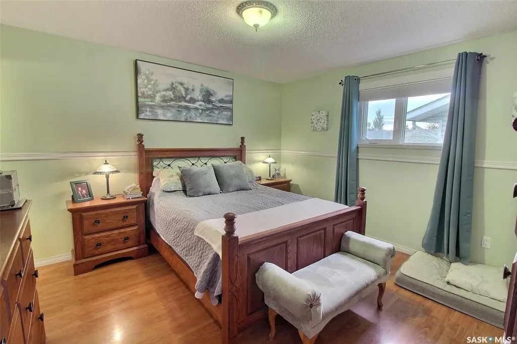 10 Pereverzoff Place Prince Albert SK S6X 1A5