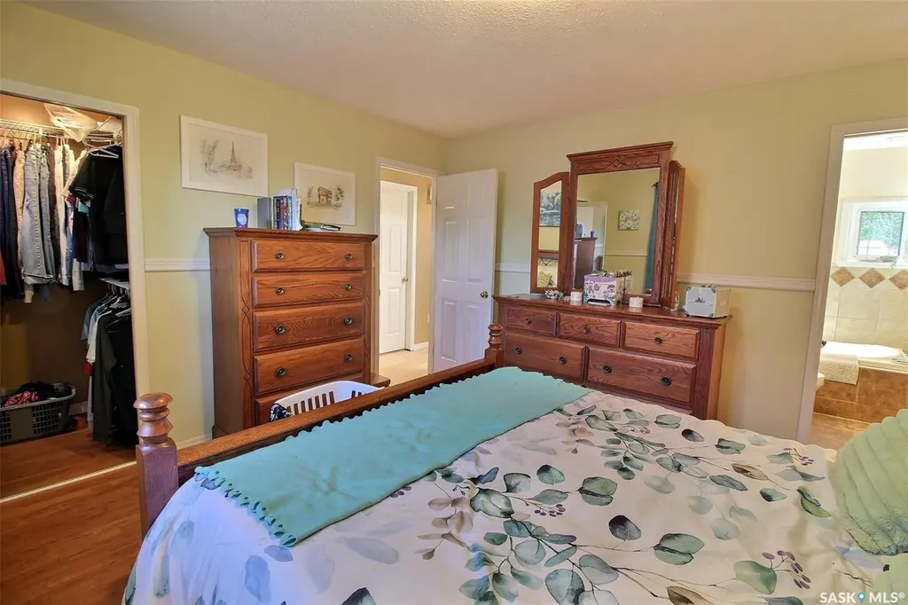 10 Pereverzoff Place Prince Albert SK S6X 1A5