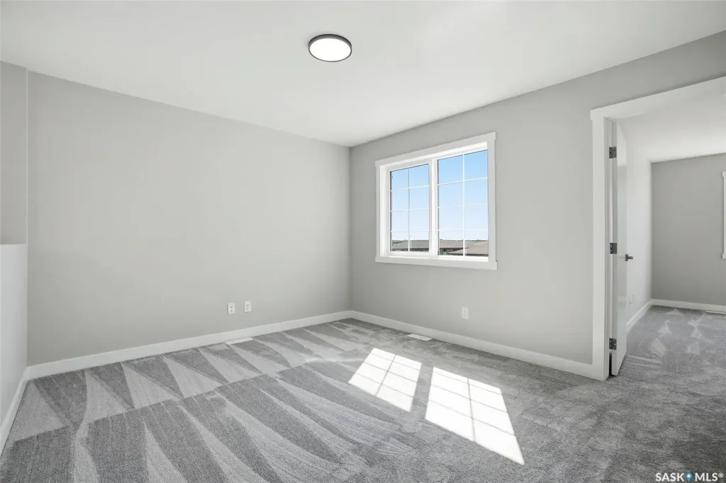 811 Brighton Boulevard Saskatoon SK S7V 0Y4