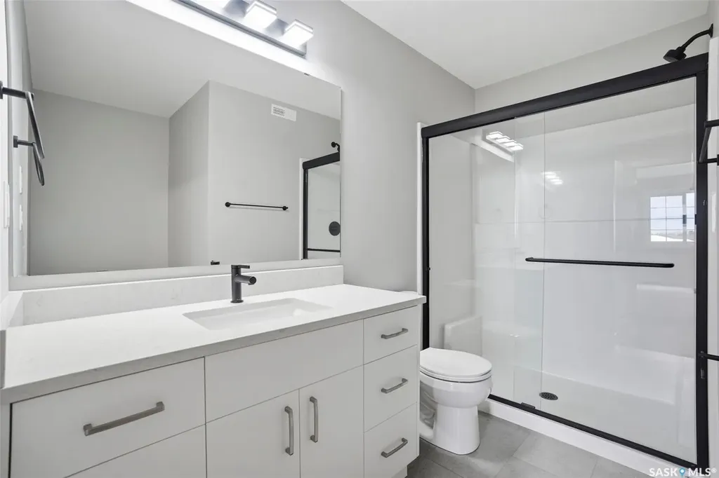 811 Brighton Boulevard Saskatoon SK S7V 0Y4