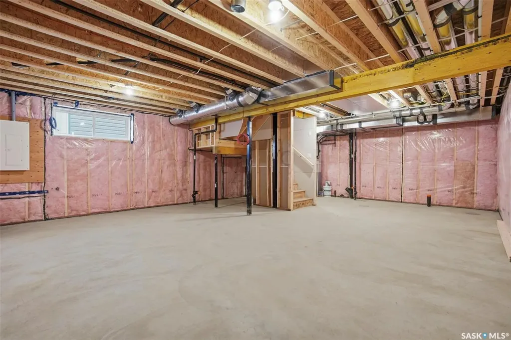 811 Brighton Boulevard Saskatoon SK S7V 0Y4