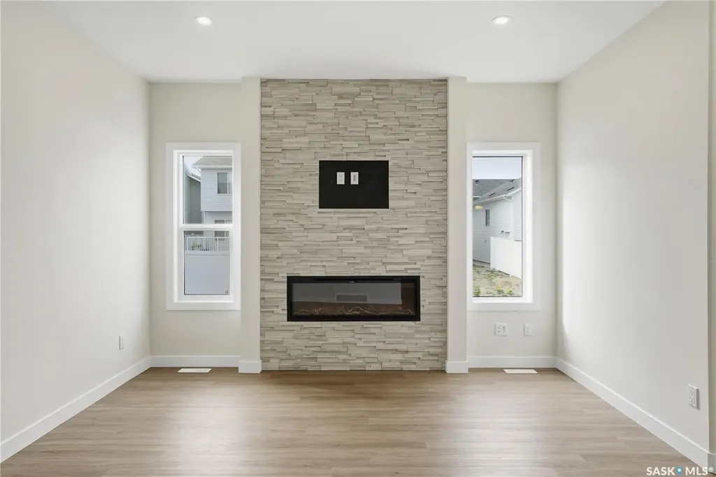 692 Nazarali Lane Saskatoon SK S7V 1X5