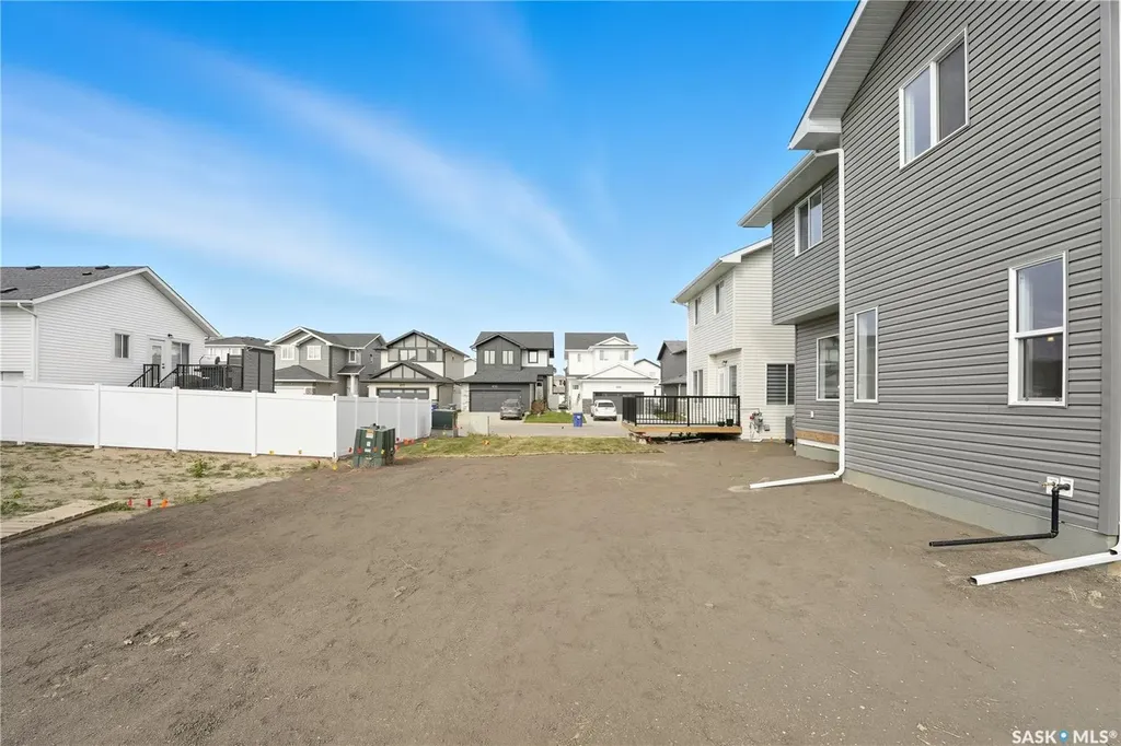 692 Nazarali Lane Saskatoon SK S7V 1X5
