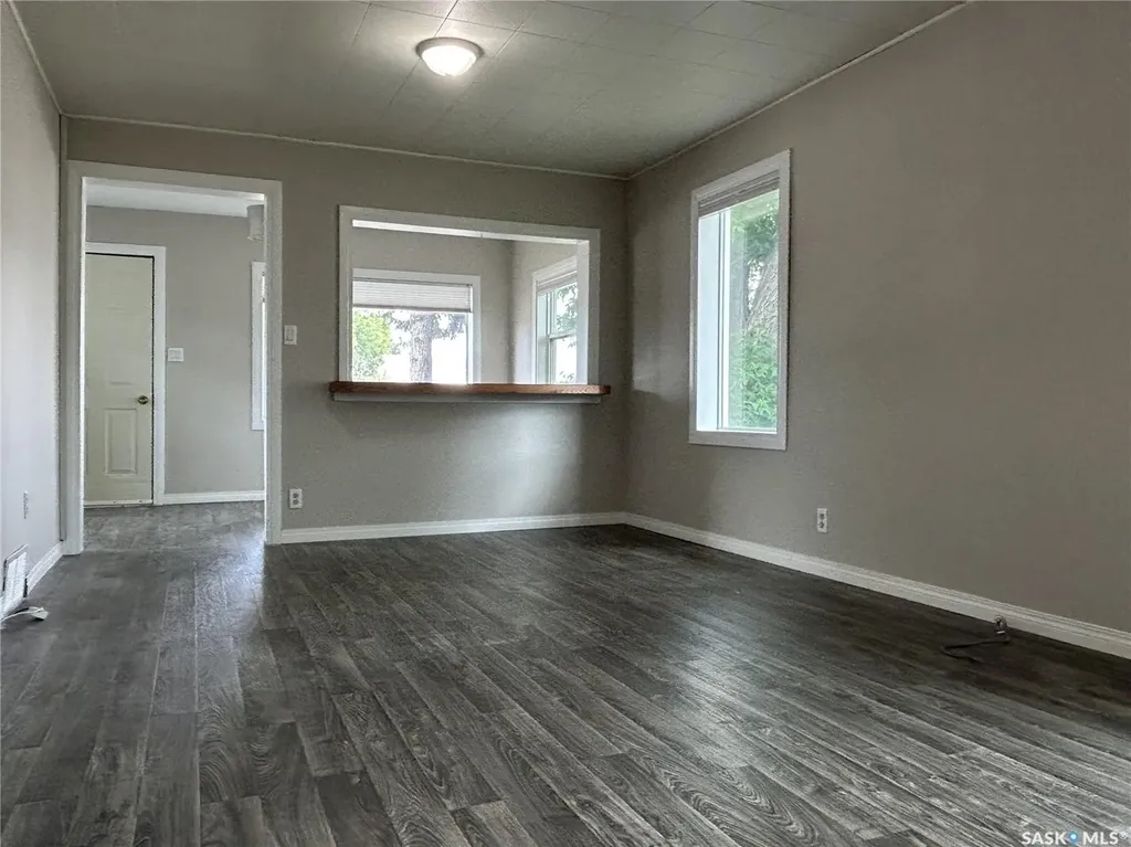 630 4th Street Estevan SK S4A 0V5