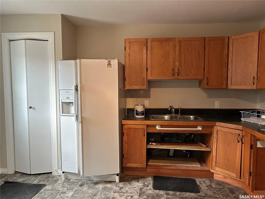 630 4th Street Estevan SK S4A 0V5