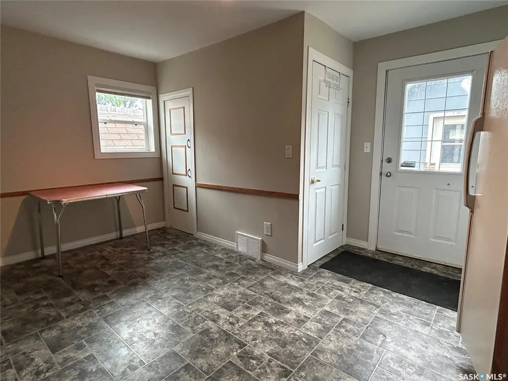 630 4th Street Estevan SK S4A 0V5