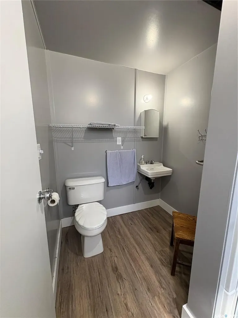335 Central Avenue S Swift Current SK S9H 3G4